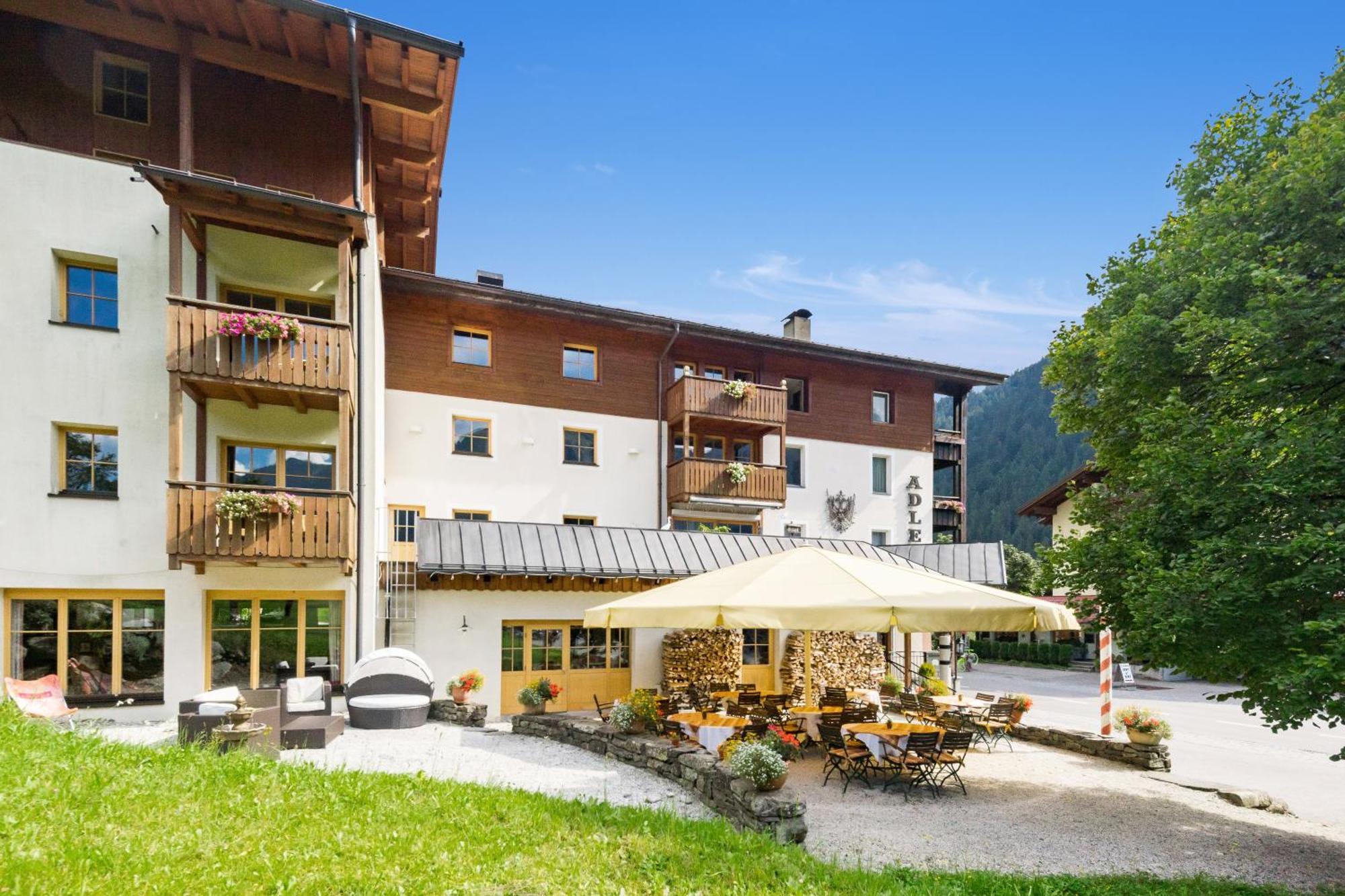 Hotel Gasthof Adler Sankt Gallenkirch Exteriör bild